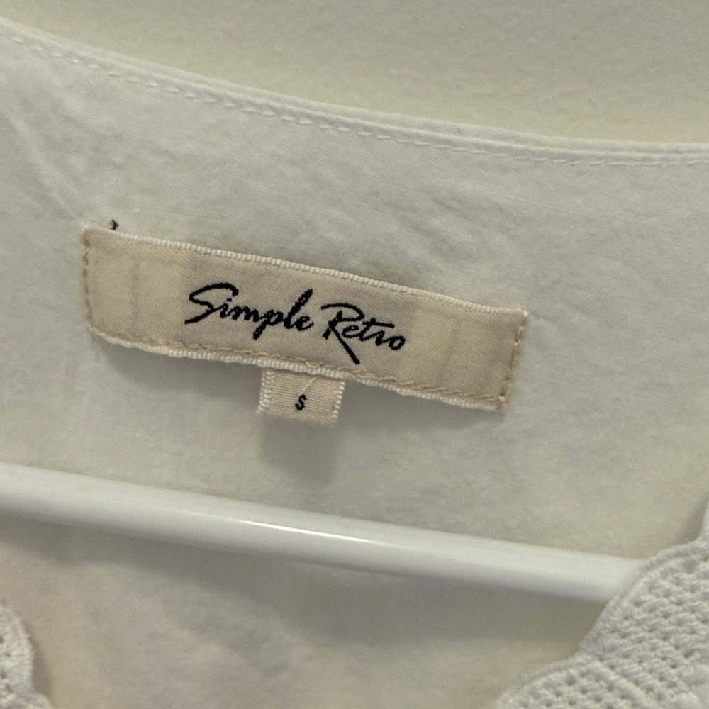 100% Cotton White Eyelet Midi Dress with Lace-Trim V-Neck Simple Retro - Picture 2 of 9